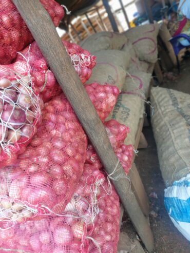 Deals in onions, ground nut, beans and millet
